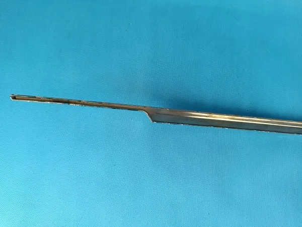 OEM 5NA853835E Tira Cromada Parachoques Trasero - VW Tiguan image 10