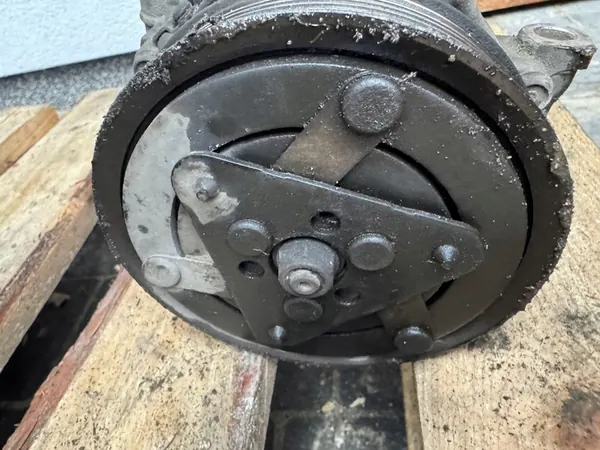 Compressore aria condizionata Citroen OE 9660555380 image 4