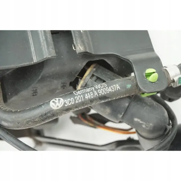 Webasto parkeringsvärme OEM 3C0815005AJ VW Passat B6 image 9