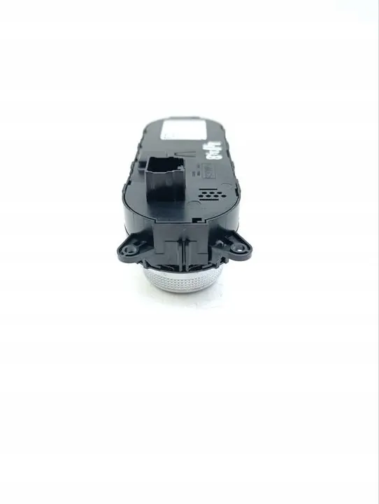 Temperatuurschakelaar ventilator A/C Ford Expedition 2020 image 8