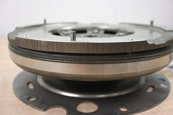 Schaeffler LuK 415 0344 10 Volante de Dupla Massa image 4