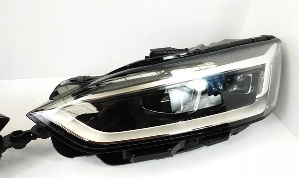 Audi A5 F5 Faros Full LED Izquierda Derecha 8W6941034 image 2