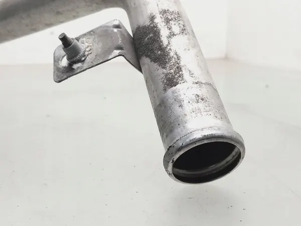 Tapón de Llenado Jaguar OEM AW939034BD - Usado image 3