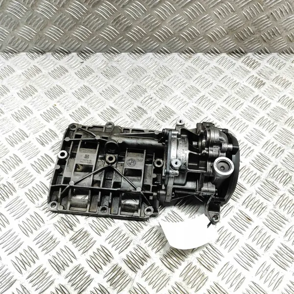 Gebrauchte BMW Ölpumpe OEM 7798014 für 2.0L Diesel image 5