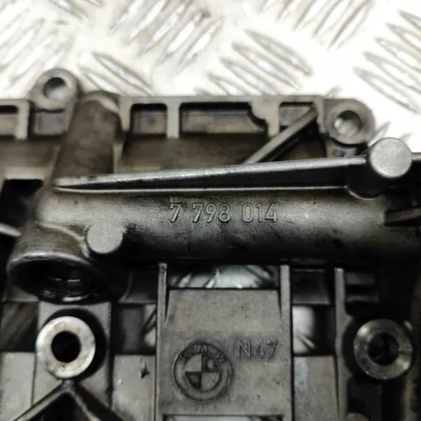 Gebrauchte BMW Ölpumpe OEM 7798014 für 2.0L Diesel image 8