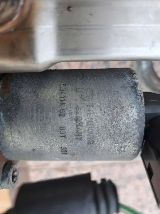 Válvula EGR Volvo V70 OEM 53411462 - Usada image 5