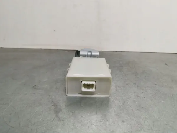 Infiniti Q50 styrkontrollenhet OEM FBZ7589 image 3