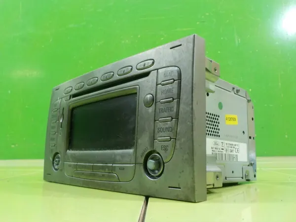 Ford OEM 8V4T-18K931-AD Radio voor Kuga MK1 2.0 TDCI image 4