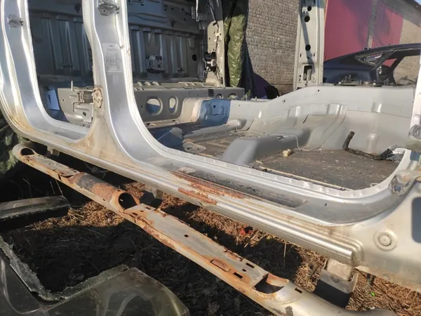 Pilier Central Arrière Droit FORD RANGER V 5 OEM image 4