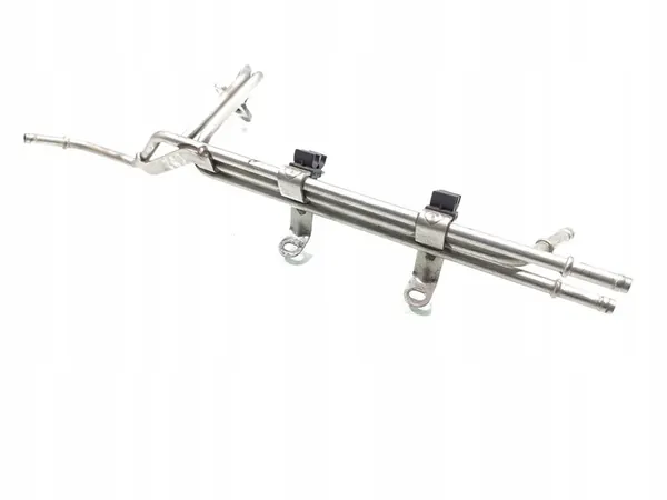 VW Polo Polttoaineputki 1.2 TSI 2012 03F121497A image 3