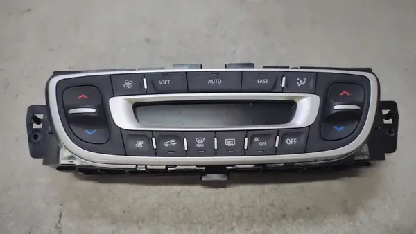 Renault Scenic III Grand 2015 AC-panel begagnad image 2