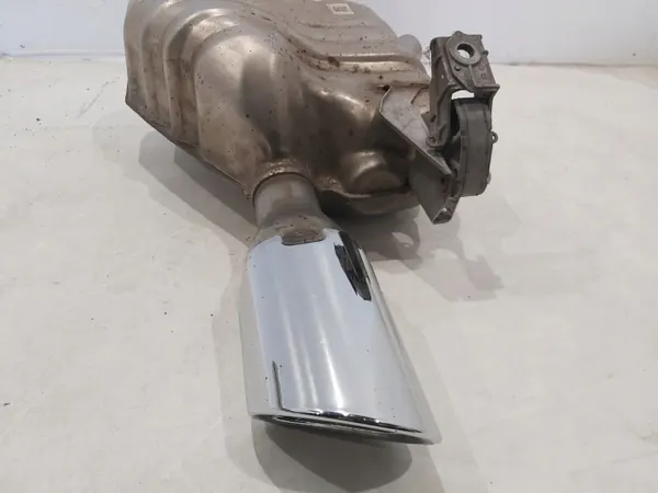 Audi A6 C7 linker Endschalldämpfer OEM 4G0253611M image 3
