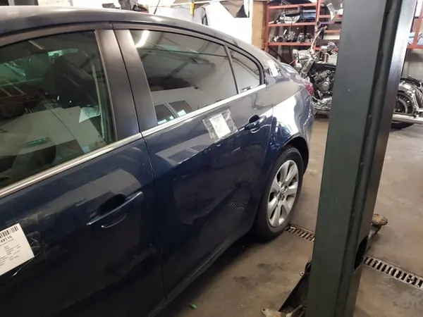 Vänster bakdörr GEU (22A) Opel Insignia A Lift image 5