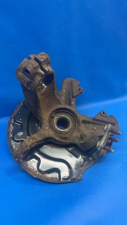 SEAT Alloggiamento cuscinetto anteriore sinistro 6Q0407255AC image 6