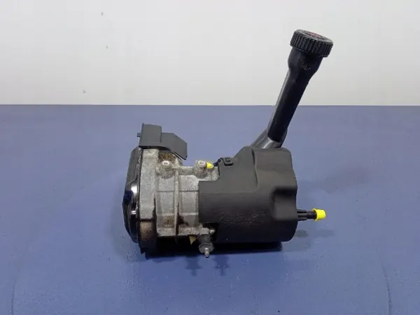 Pompe de direction OEM 9665194680 pour Peugeot 308 image 3