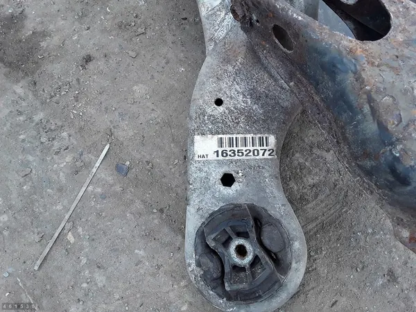 Cadre auxiliaire Mercedes CLS 2008 3000CDI OEM 16352072 image 9