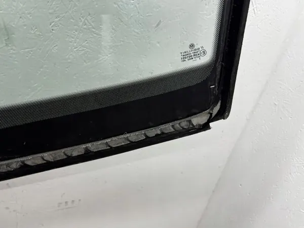 OEM 7H0 etutuuletin VW Transporter T5 2003 image 10
