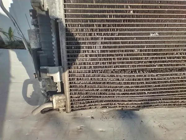 Ventilador de Radiador de Agua AC Nissan Qashqai J10 21410BB50A image 3