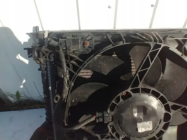 Ventilador de Radiador de Agua AC Nissan Qashqai J10 21410BB50A image 9