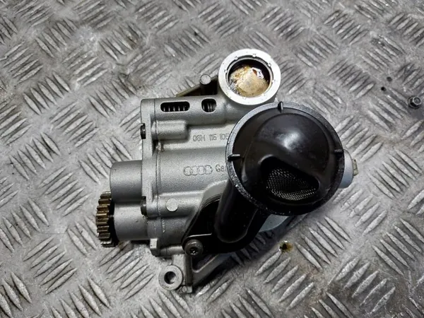 Gebrauchte Audi OE Ölpumpe OEM 06H115105AC image 2