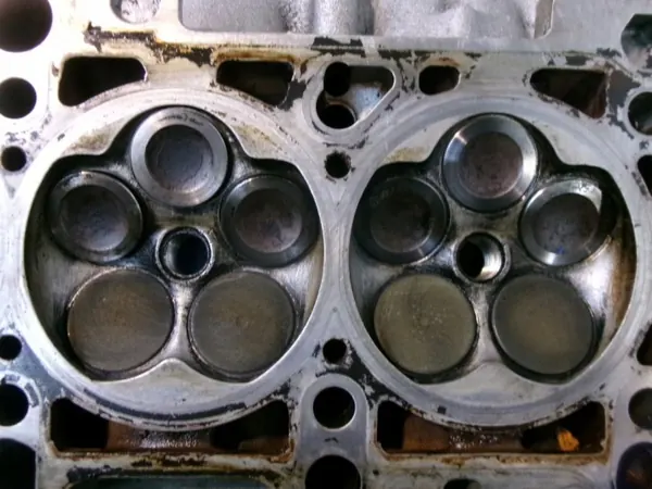 Zylinderkopf VW Golf 4 1.8 20V OEM 058103373A image 8
