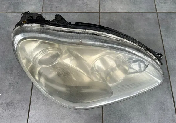 Voorlicht Rechts Mercedes S W220 A2208202461 image 2