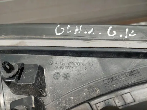 OEM A1567900388 Mercedes-Benz GLA Spoiler Links Achter image 3
