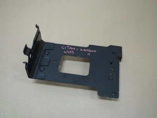 Support PC OEM 8200566573 pour Mercedes Citan image 2