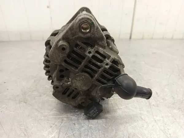 Nissan 350Z 2003 Generaattori OEM 23100CD010 image 8