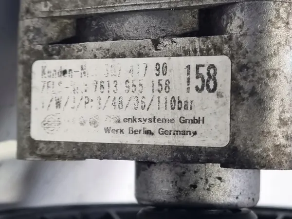 Bomba de direção assistida Volvo S60 I V70 II 2.4 D5 image 2