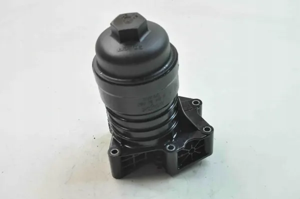 Oljefilterlock VW Touareg 3.0L 2017 06M115401F image 3