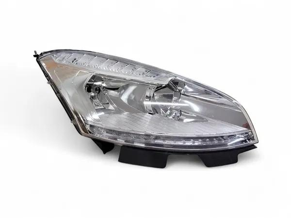 TYC 20-11255-15-2 Farol image 2