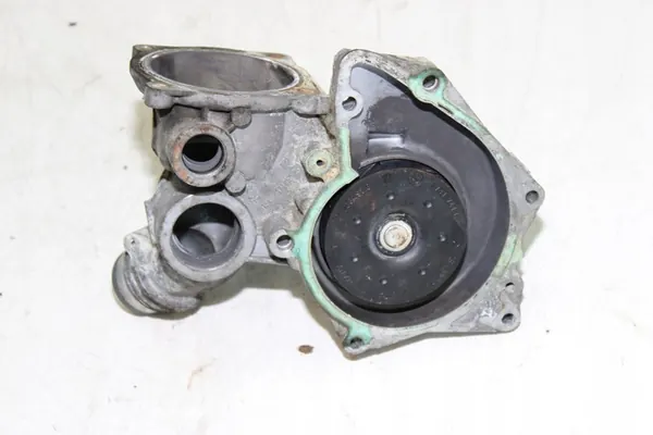 BMW E38 E53 4.4 735I M62TU V8 Vattenpump OEM image 4