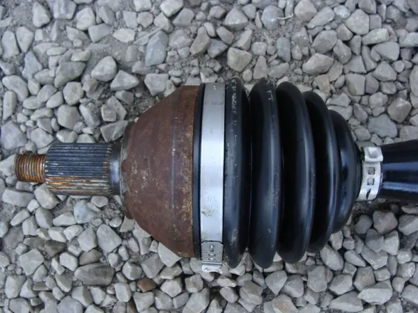 Volkswagen T-Cross Drivaxel OE 2Q0407272CL image 2