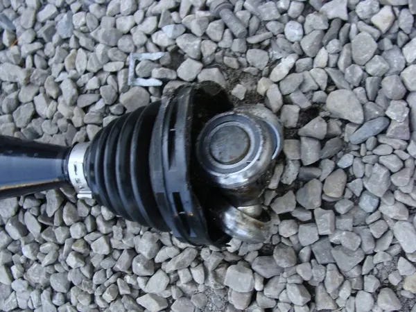 Volkswagen T-Cross Drivaxel OE 2Q0407272CL image 3