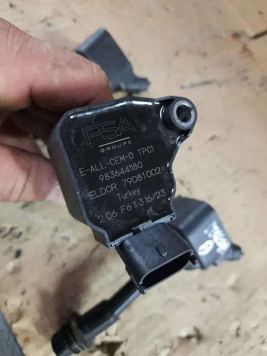 Tändspole Opel Mokka B II 1.2 B OEM 9836441180 image 2