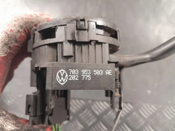 VOLKSWAGEN TRANSPORTER IV T4 Combinatieschakelaar 703953503AE image 6