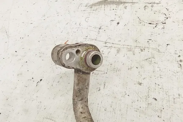 Ilmastointiputket SKODA ROOMSTER 1.2L diesel 2010 OEM image 3