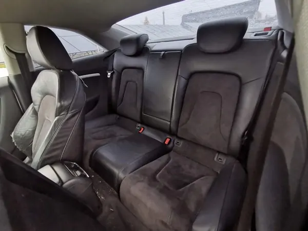 Módulo de confort Audi A5 2009 2.0L 8K0907063 image 8