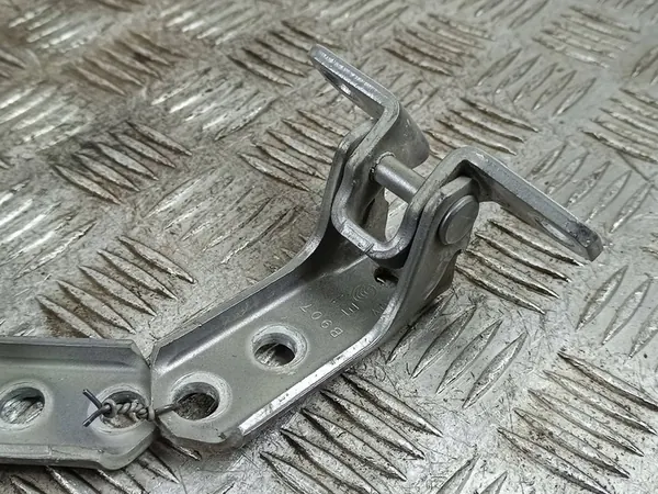 Vordertürscharniere Mitsubishi Outlander 2019 FOB55567 image 2