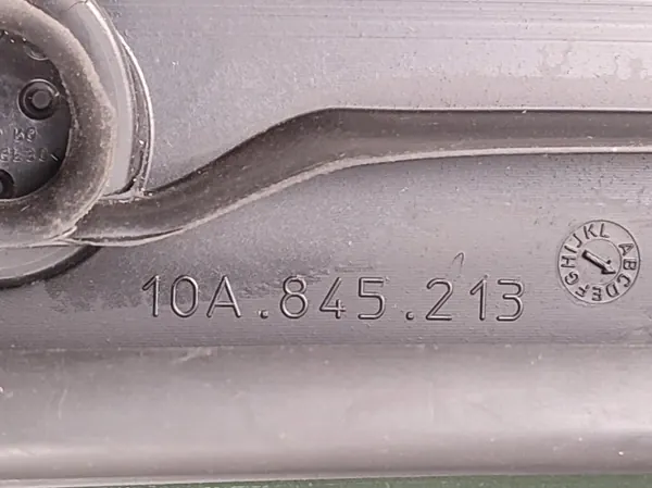 Dreieck-Scheibe Hintertür Links VW ID3 OEM 10A845213 image 4
