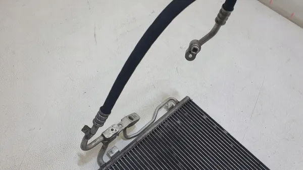 Radiateur d'eau BMW 5 G30 G31 OEM 15272311 image 4