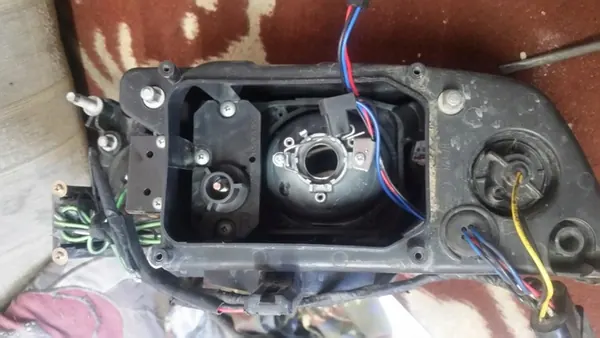 Etupään valaisinsarja Clear Black Skoda Octavia I image 5