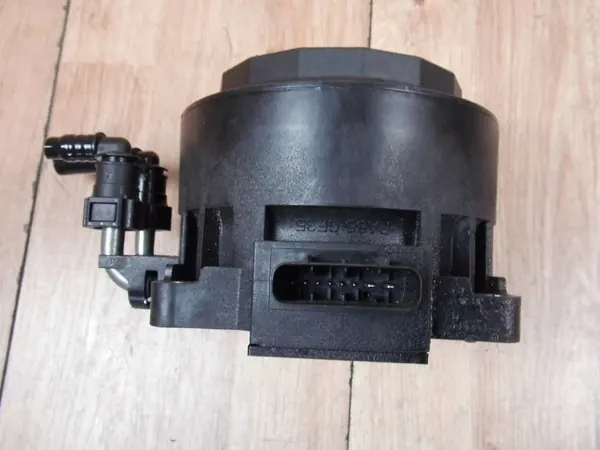 Kraftstofffilter-Heizgehäuse OEM 1908207 - Gebraucht image 3