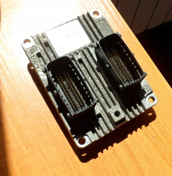 ECU Fiat Grande Punto 1.4 8V OE IAW 5SF3.M2 51827440 image 3