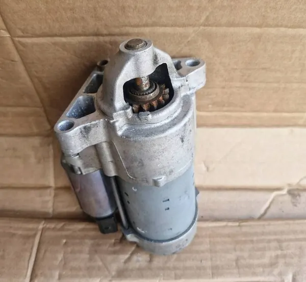 Motor de arranque BMW X1 F40 F48 Mini F55 F56 F57 8647866 image 2