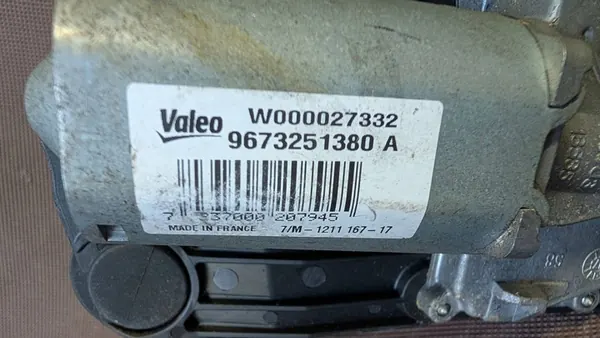 Motor de limpiaparabris trasero Peugeot 208 12-16 OEM 9673251380A image 6