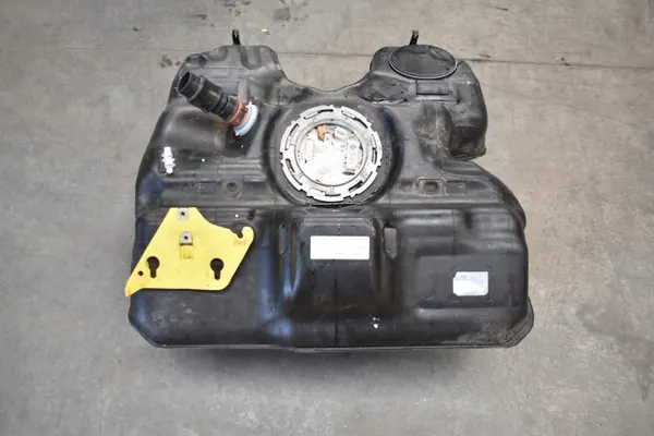 Tanque combustível OEM 992201021J para Porsche 992 4S image 2