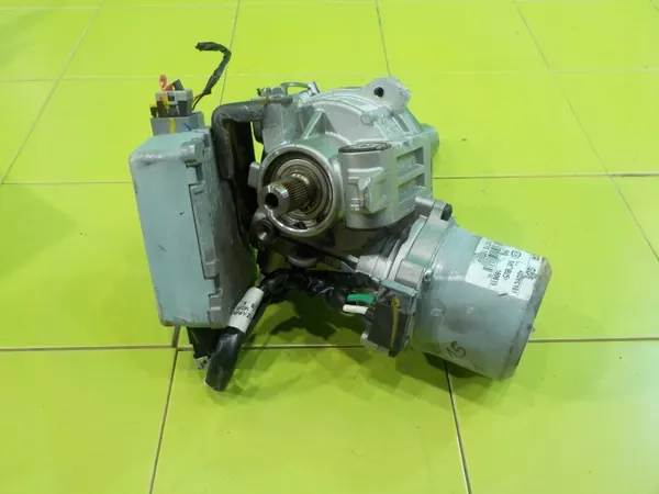 Hyundai i30 II Lift 1.4 B 2015 Direction Assistée 56300A6015 image 4
