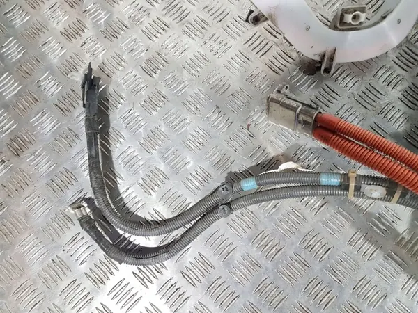 Lexus Hoogspanningskabel OEM 8216430080 - Gebruikt image 10